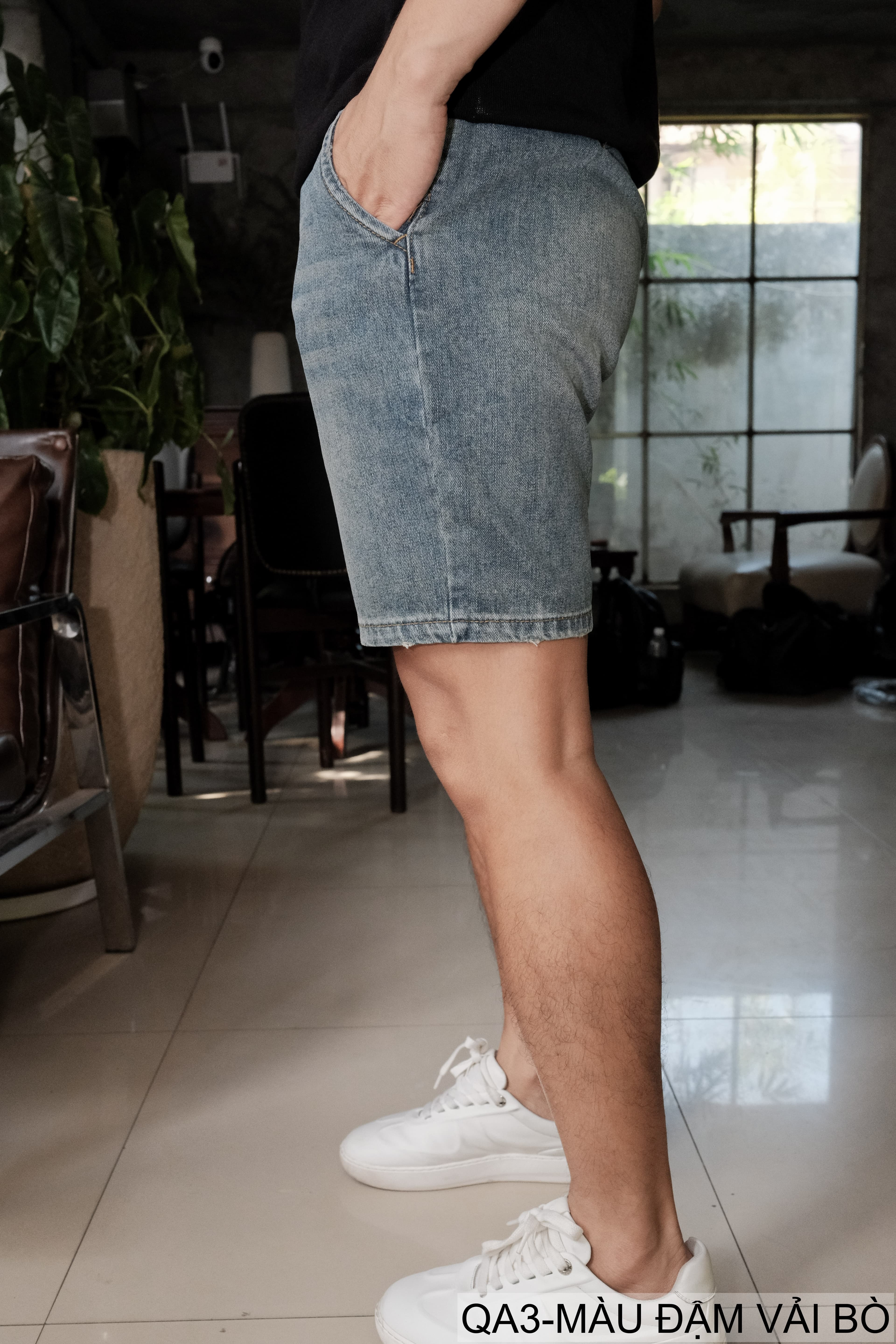 QA3 - Quần short jeans nam ống đứng phong cách Hàn Quốc, màu đậm vải bò, thiết kế túi chèn chéo thời thượng - ảnh 4