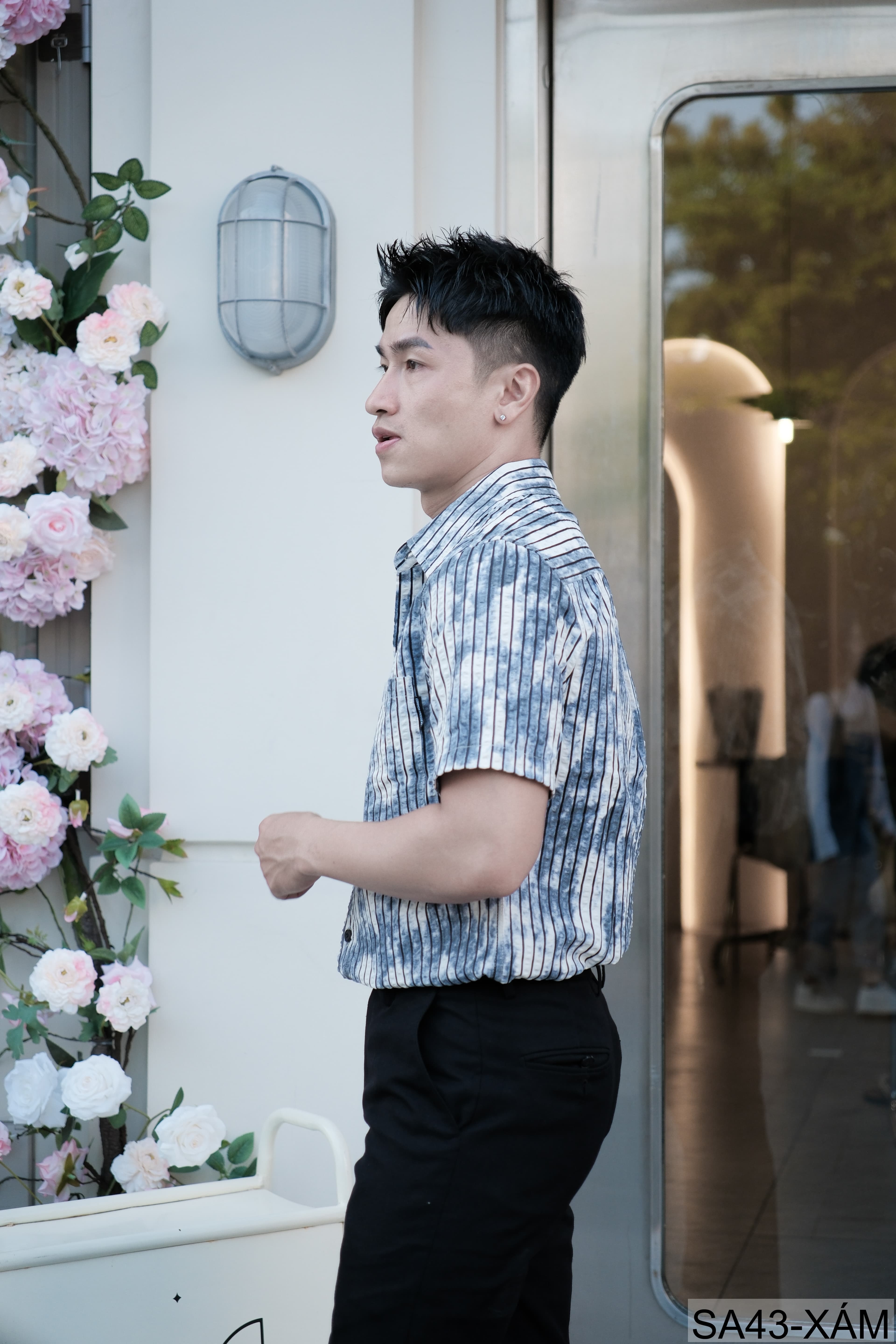 SA43 - Áo sơ mi nam tay ngắn sọc dọc phong cách streetwear, chất cotton thoáng mát, dáng rộng thoải mái - ảnh 5