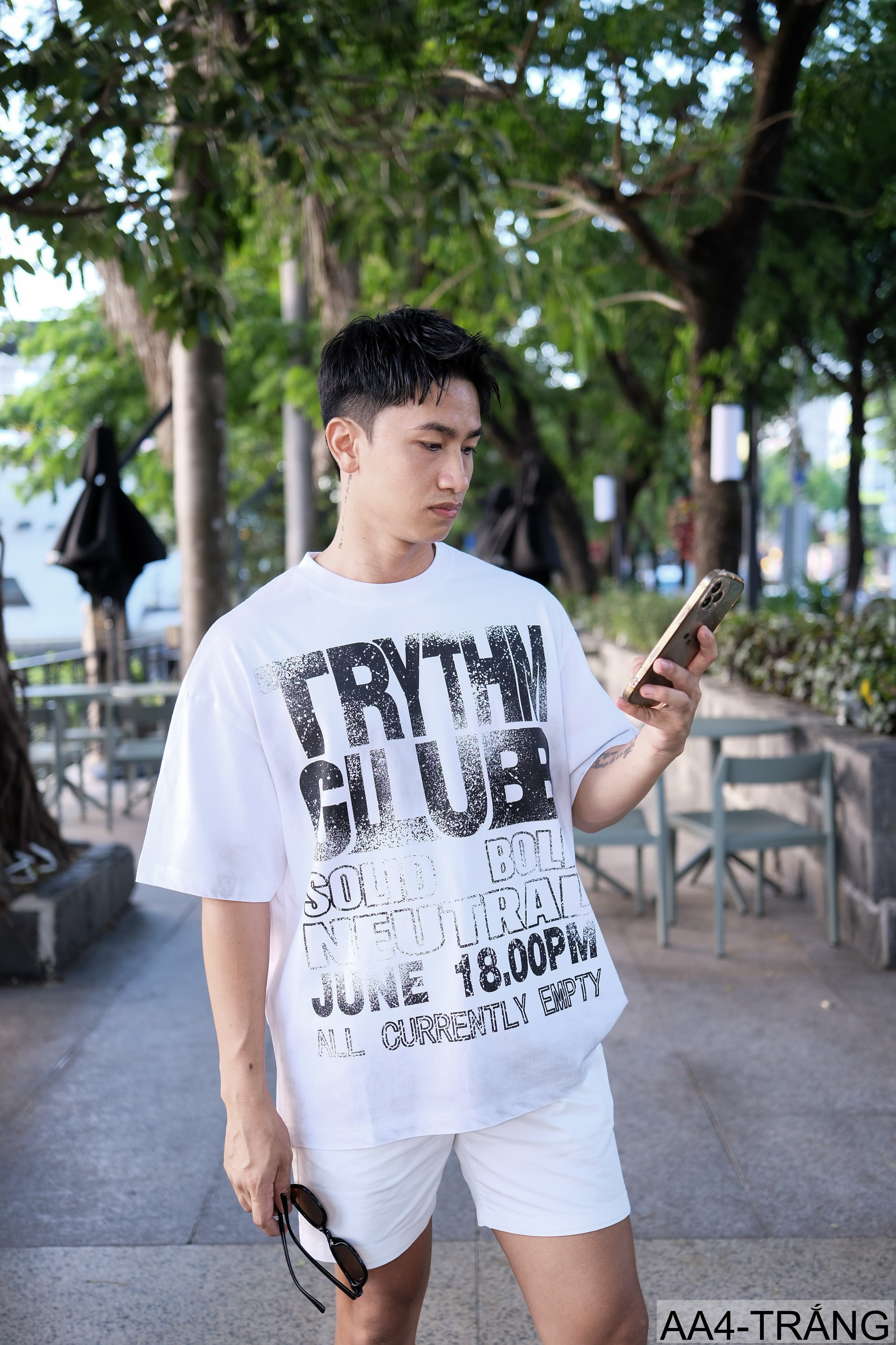 AA4 - Áo thun nam phong cách streetwear Mỹ, cổ tròn tay ngắn, chất cotton , họa tiết chữ nổi bật, form rộng rãi - ảnh 8