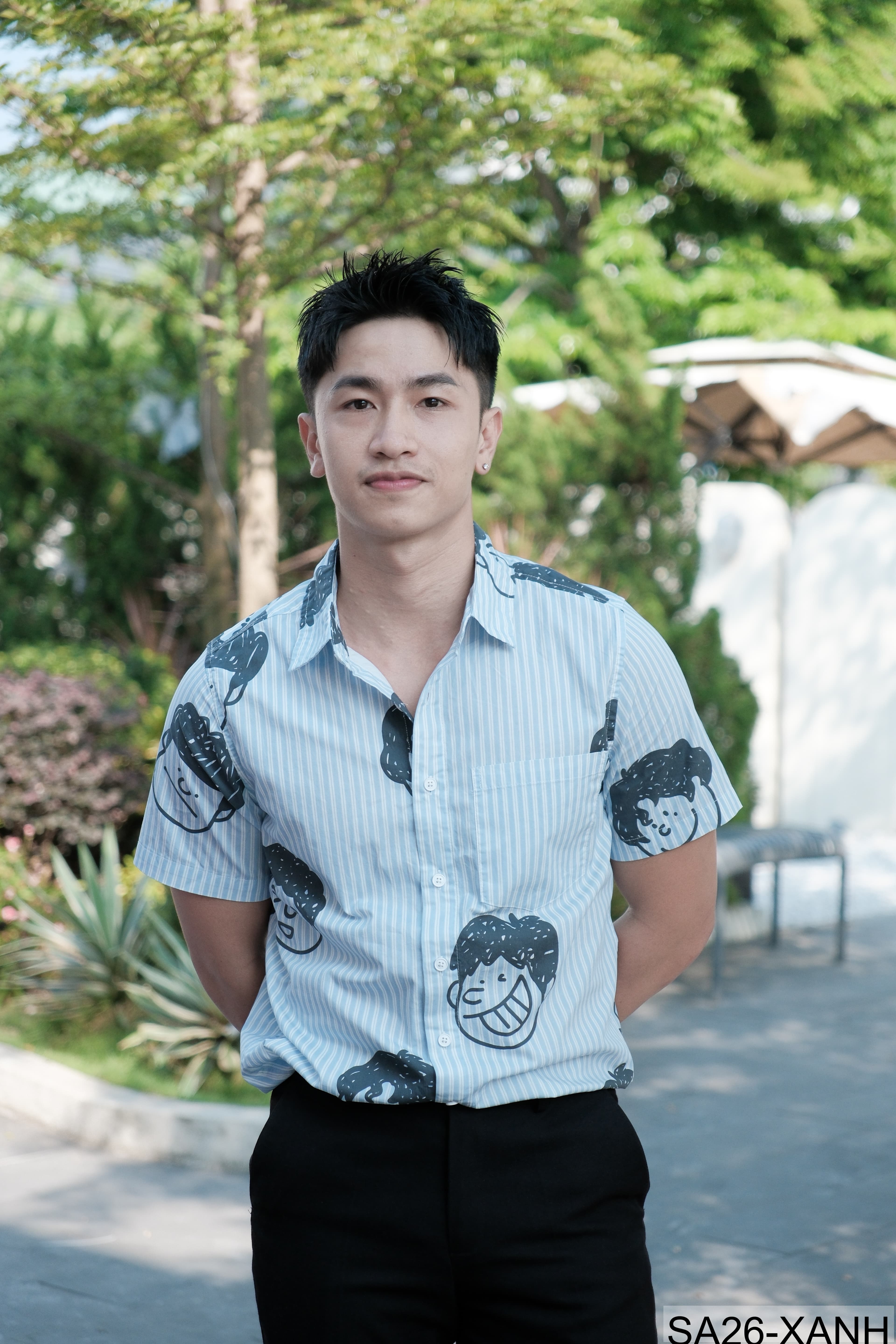 SA26 - Áo sơ mi nam tay ngắn họa tiết mặt cười phong cách Nhật Bản, chất cotton mềm mại, form rộng thoải mái - ảnh 3