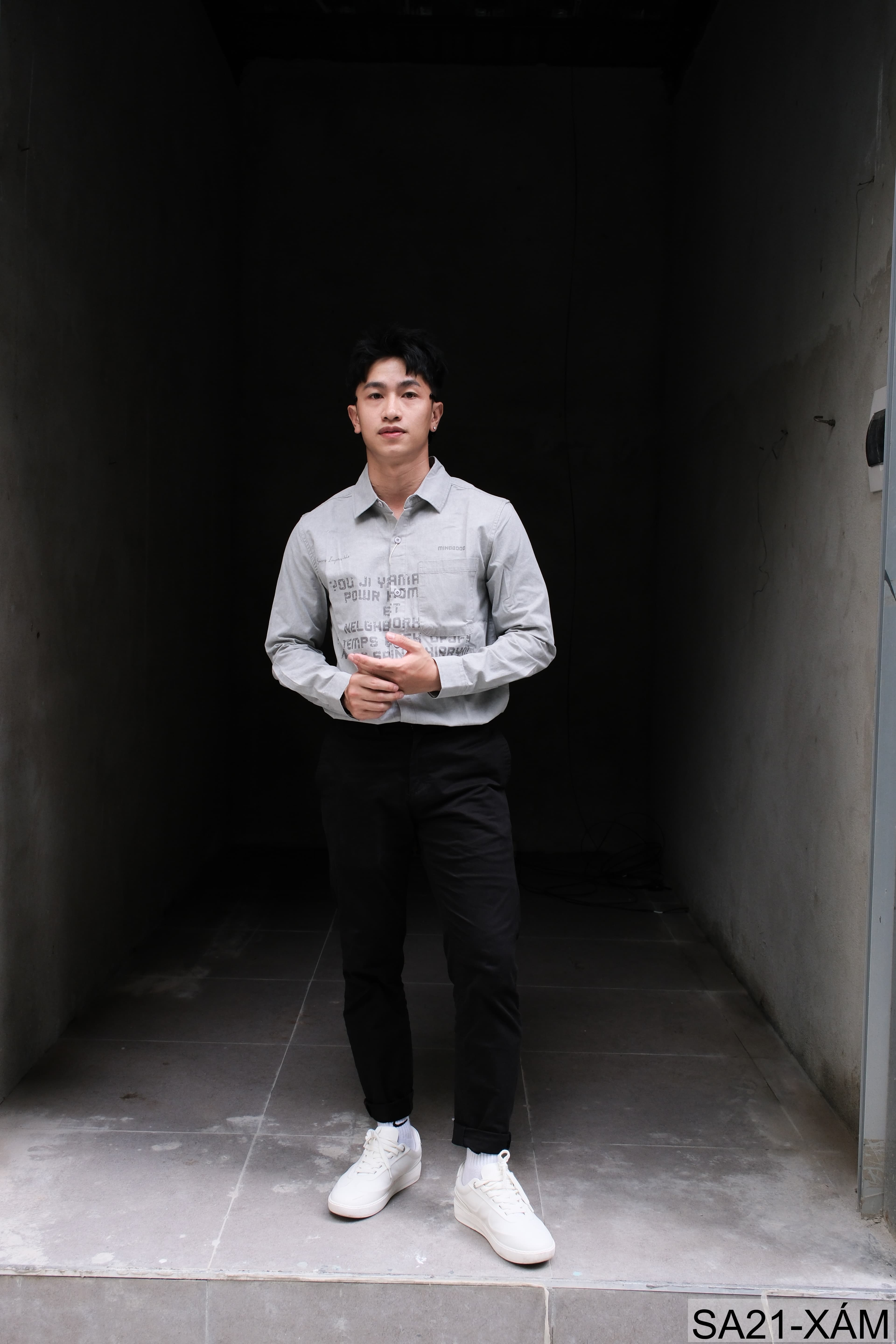SA21 - Áo sơ mi nam dáng rộng phong cách Nhật Bản, cổ bẻ, tay dài, họa tiết chữ, chất cotton mềm mại - ảnh 3