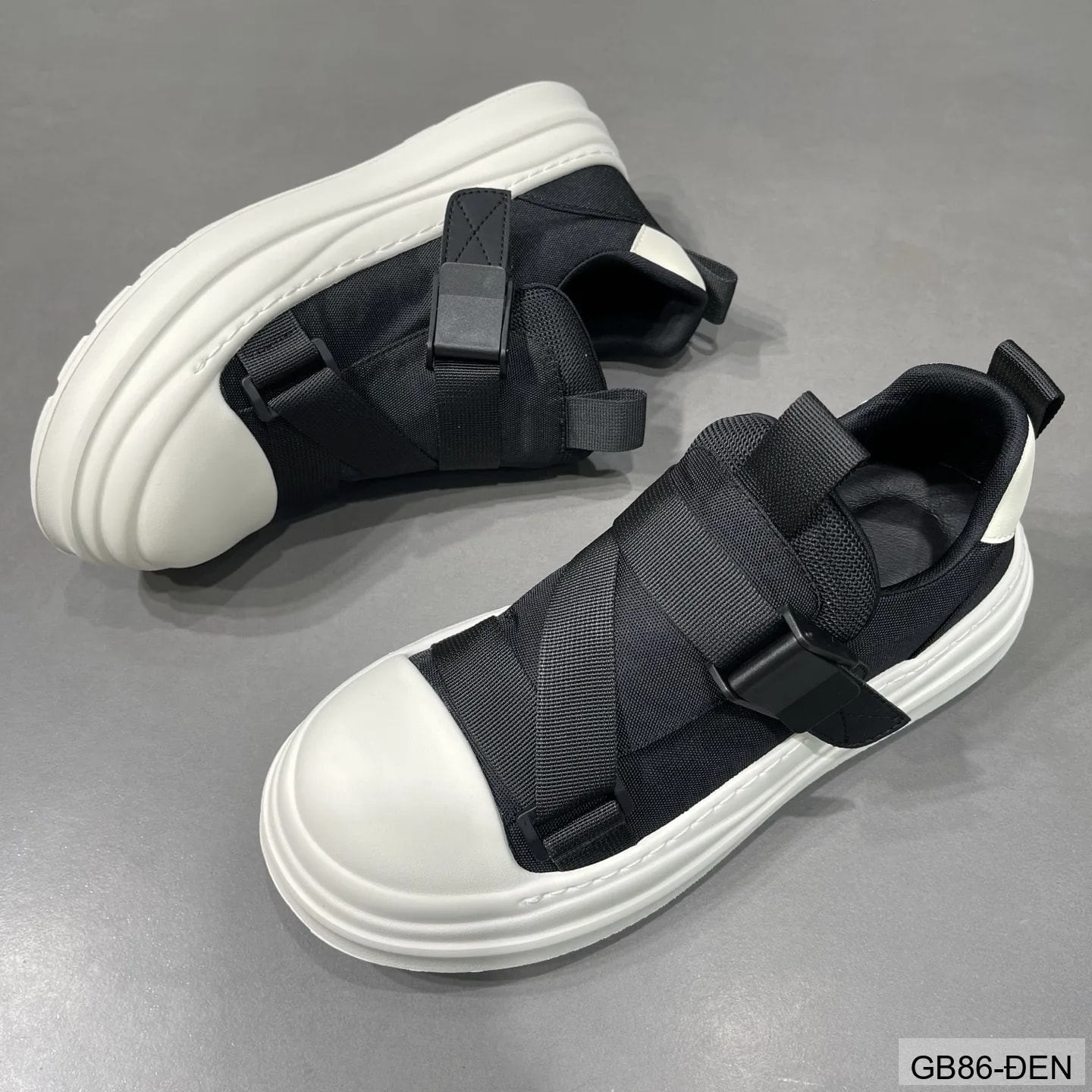 GB86 - Giày vải nam kiểu Hàn, đế dày êm, khóa cài tiện lợi, màu đen trơn, thời trang casual - ảnh 5
