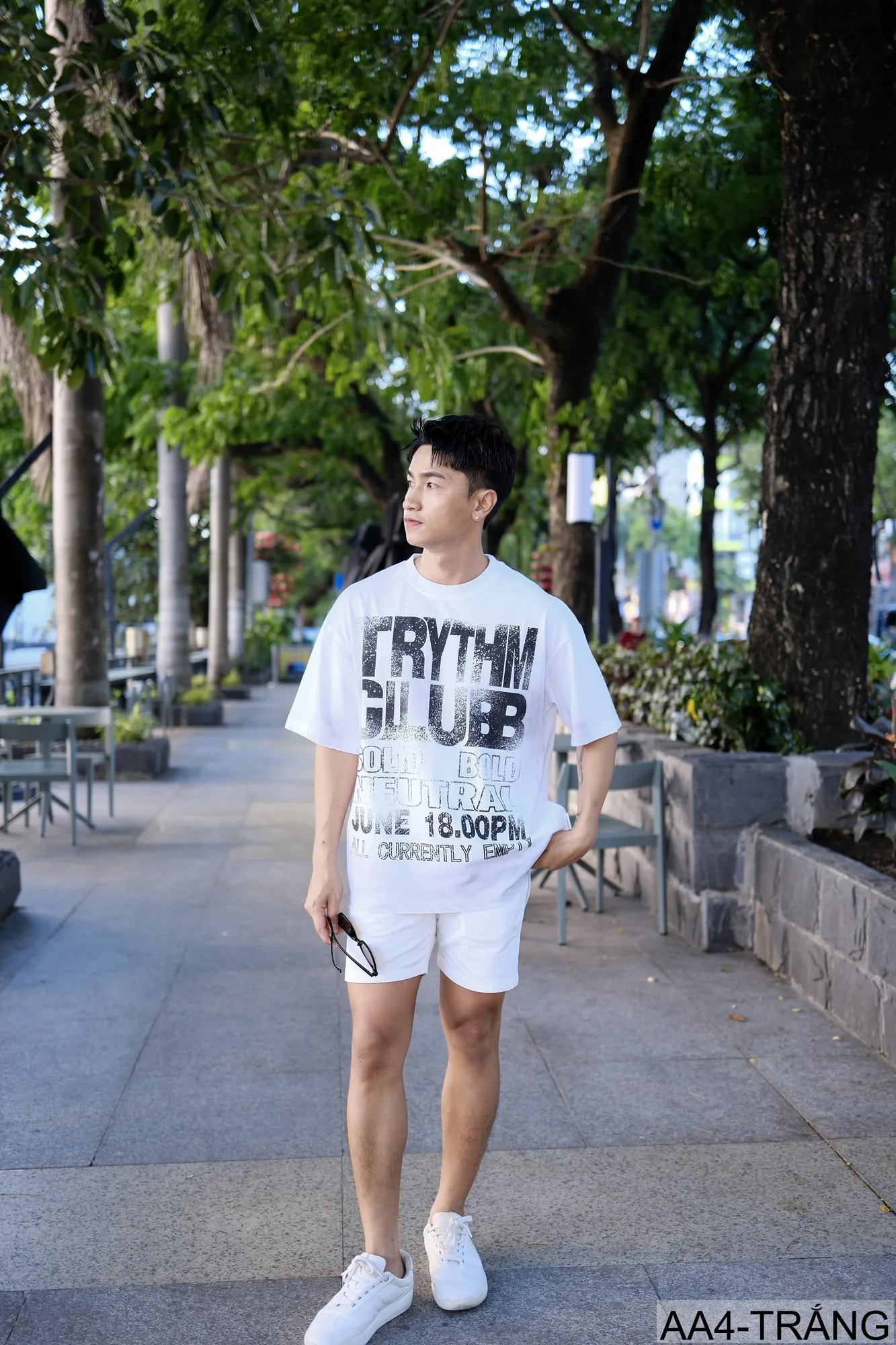 AA4 - Áo thun nam phong cách streetwear Mỹ, cổ tròn tay ngắn, chất cotton , họa tiết chữ nổi bật, form rộng rãi - ảnh 10