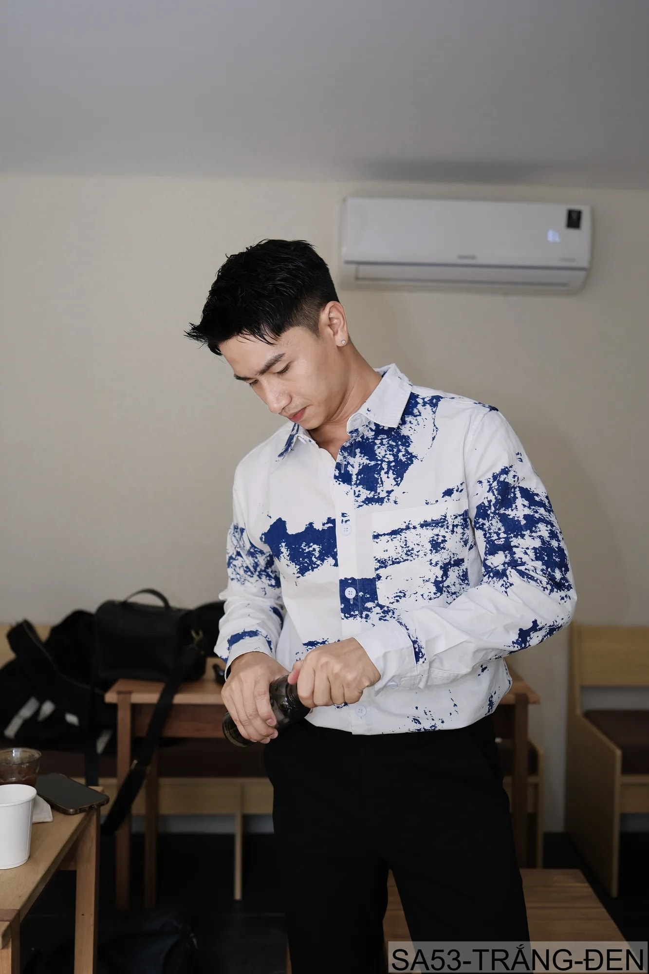 SA53 - Áo sơ mi nam dài tay in họa tiết nghệ thuật phong cách Nhật Bản, dáng rộng thoải mái - ảnh 3