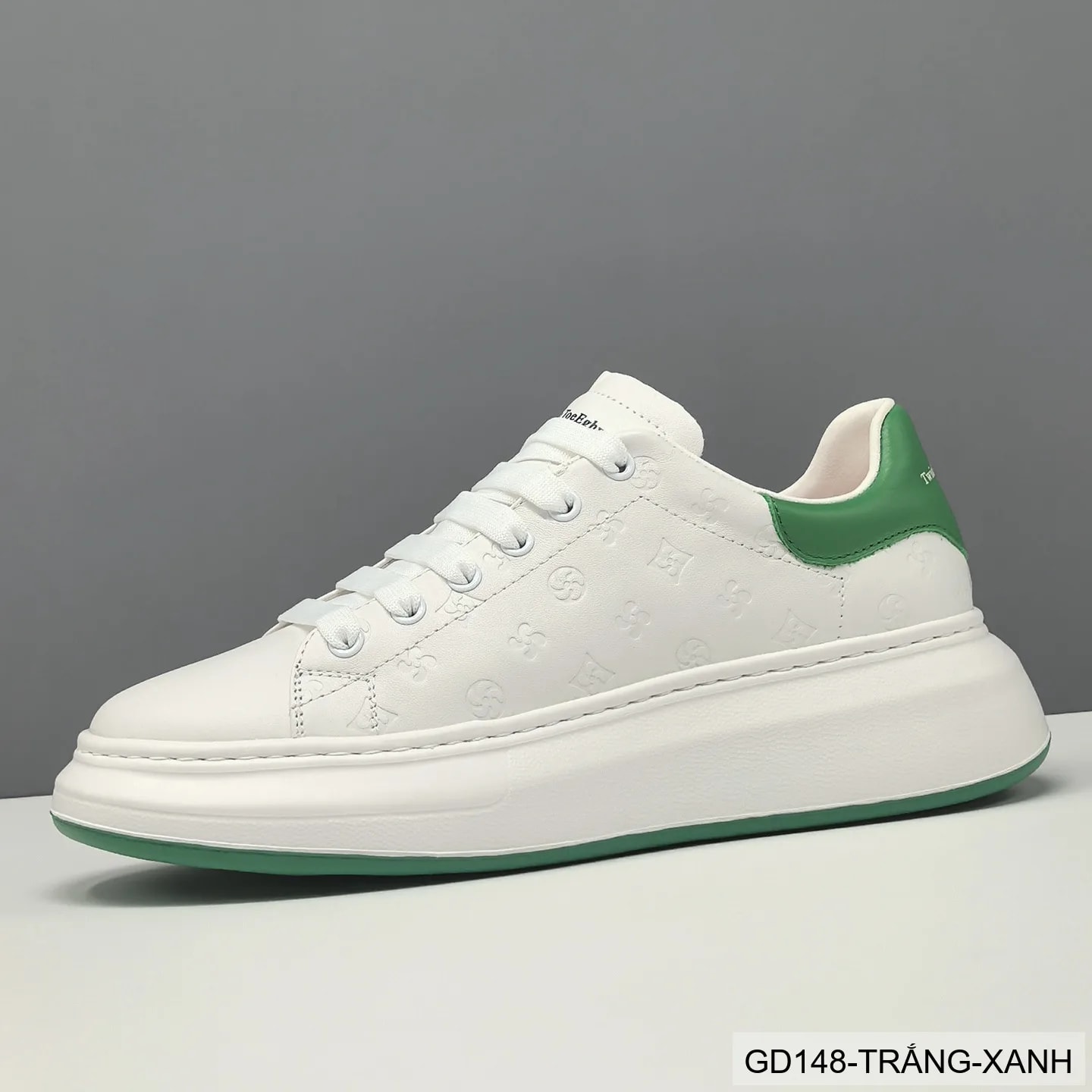 Trắng-Xanh