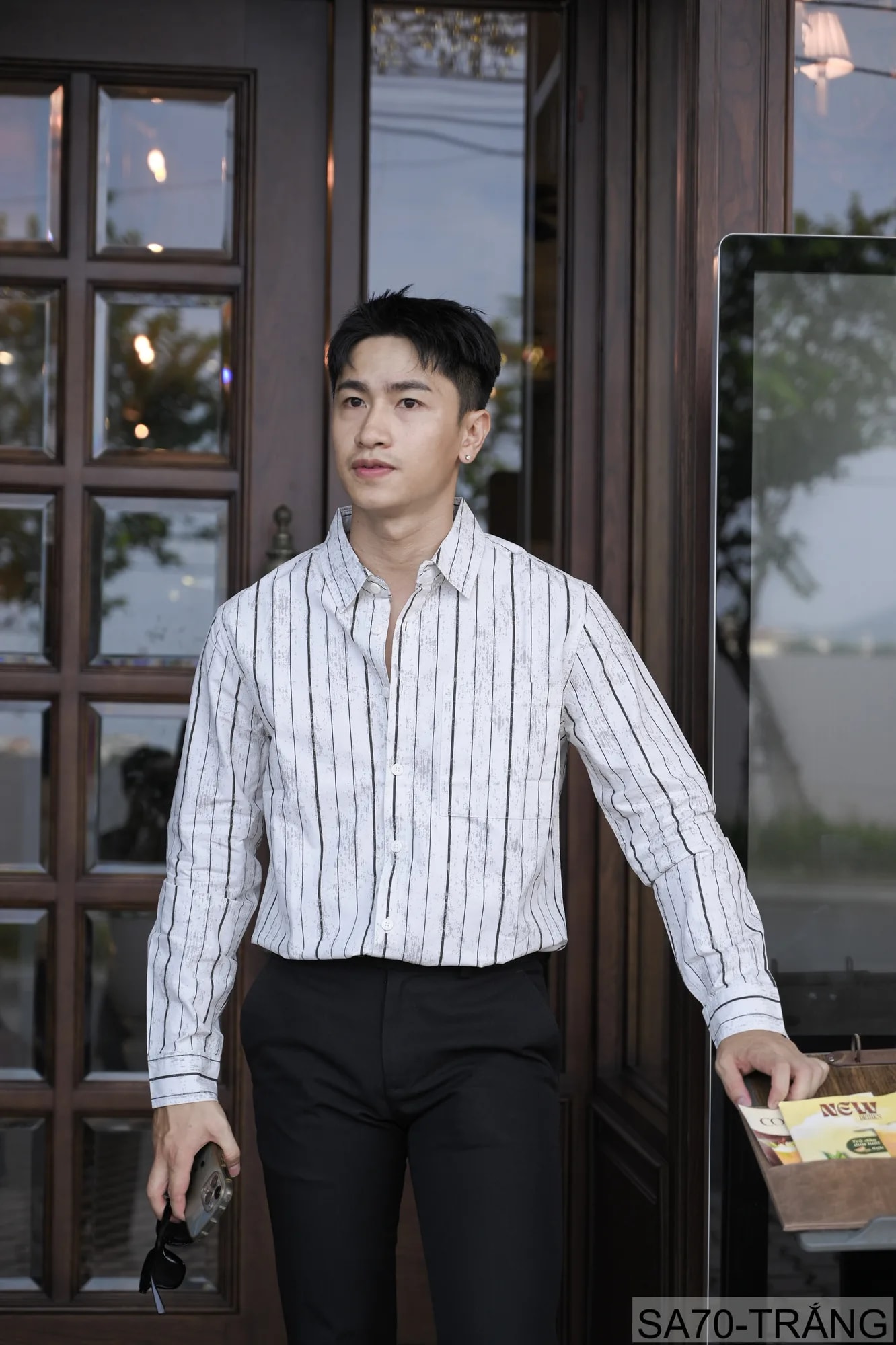 SA70 - Áo sơ mi nam kẻ sọc phong cách Nhật Bản, chất cotton mềm, dáng rộng thoải mái - ảnh 7