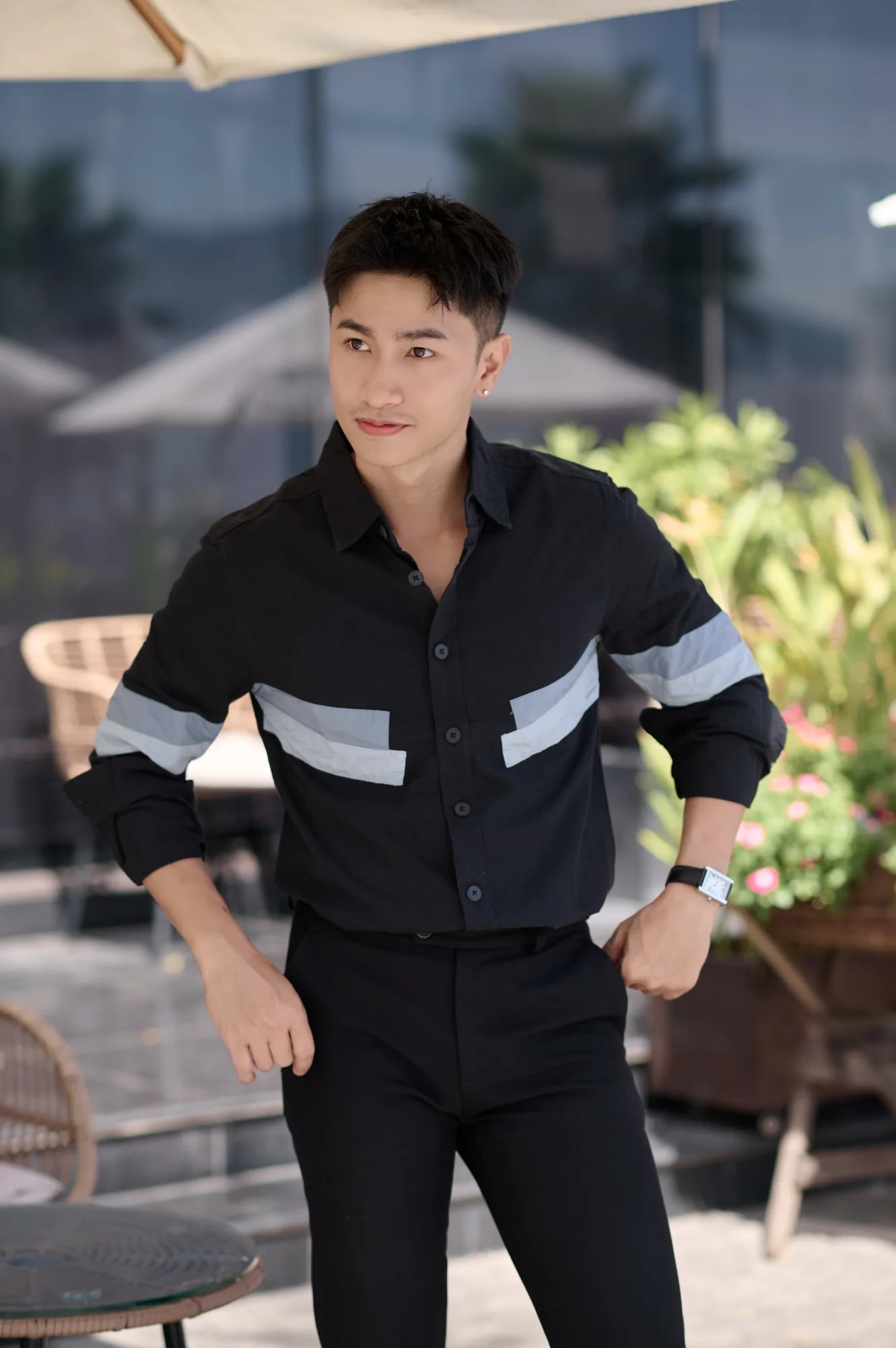 Đen-Xám
