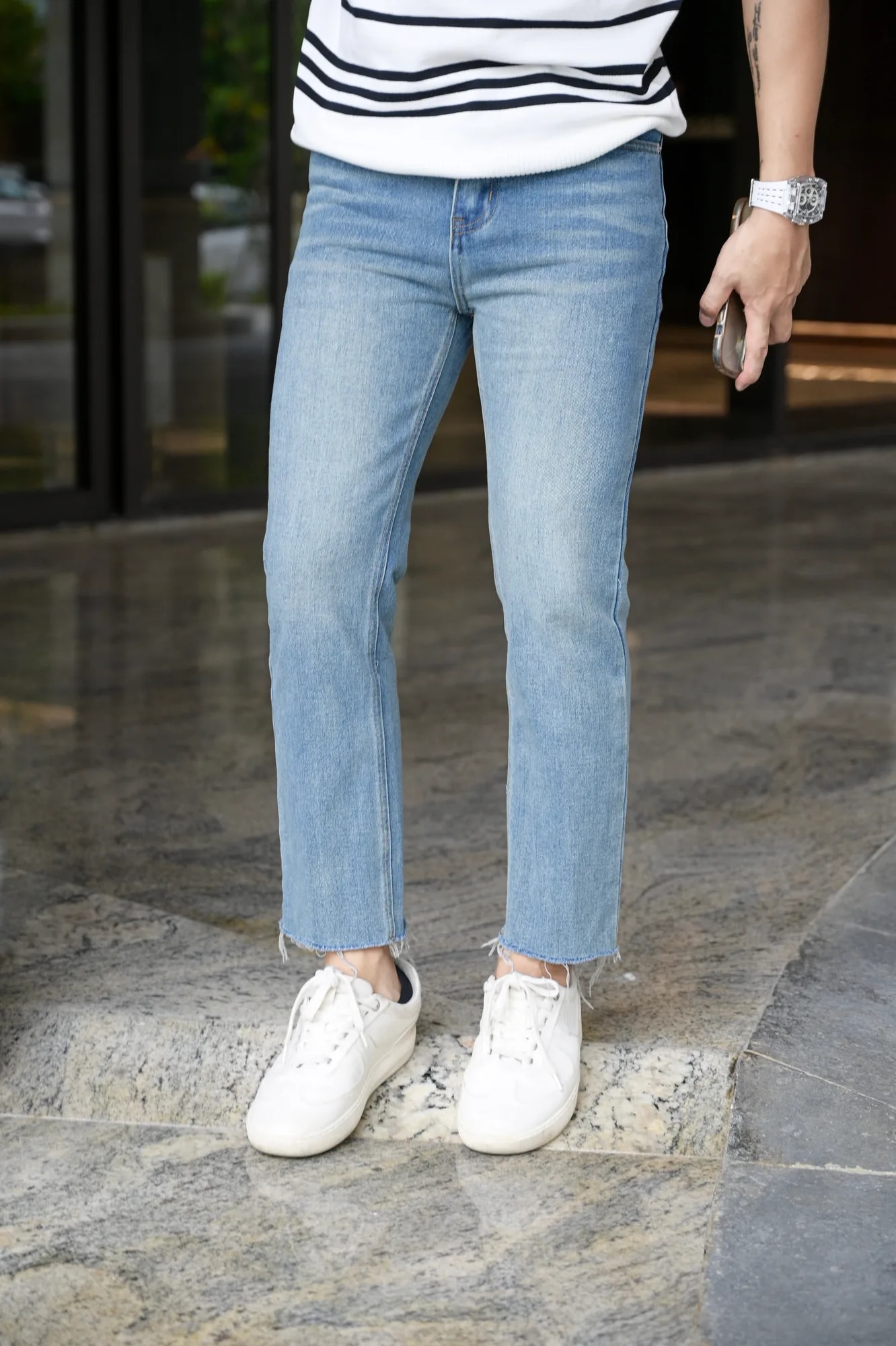 QC1 - Quần jeans nam ống đứng 9 tấc phong cách Hàn Quốc, màu xanh nhạt và xanh lam - ảnh 8