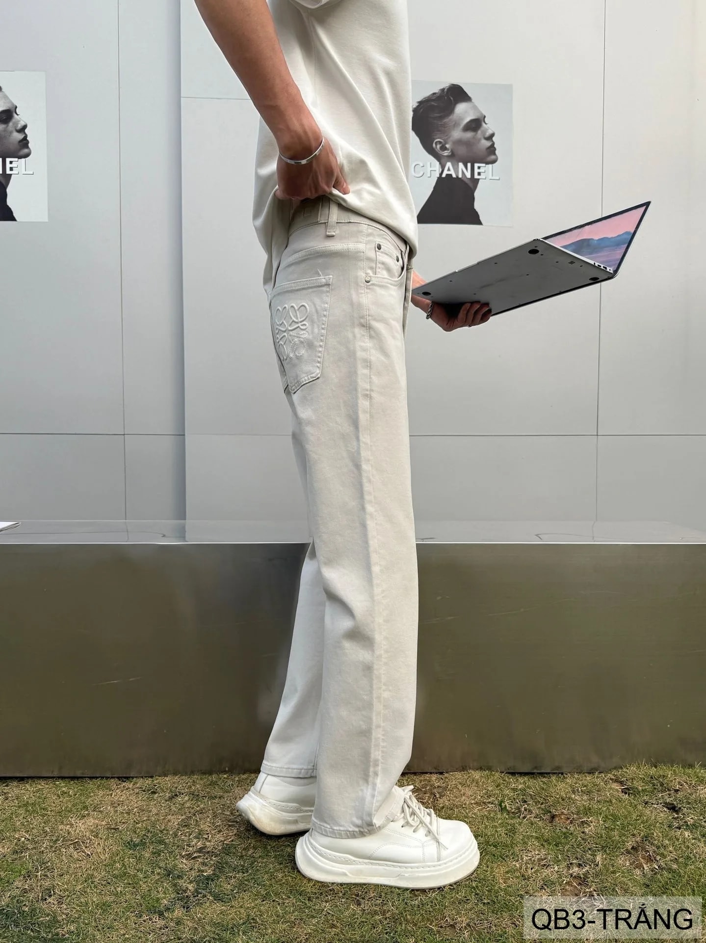 QB3 - Quần jeans nam ống rộng trắng phong cách retro Mỹ, chất cotton mềm mại, form suông thoải mái - ảnh 12