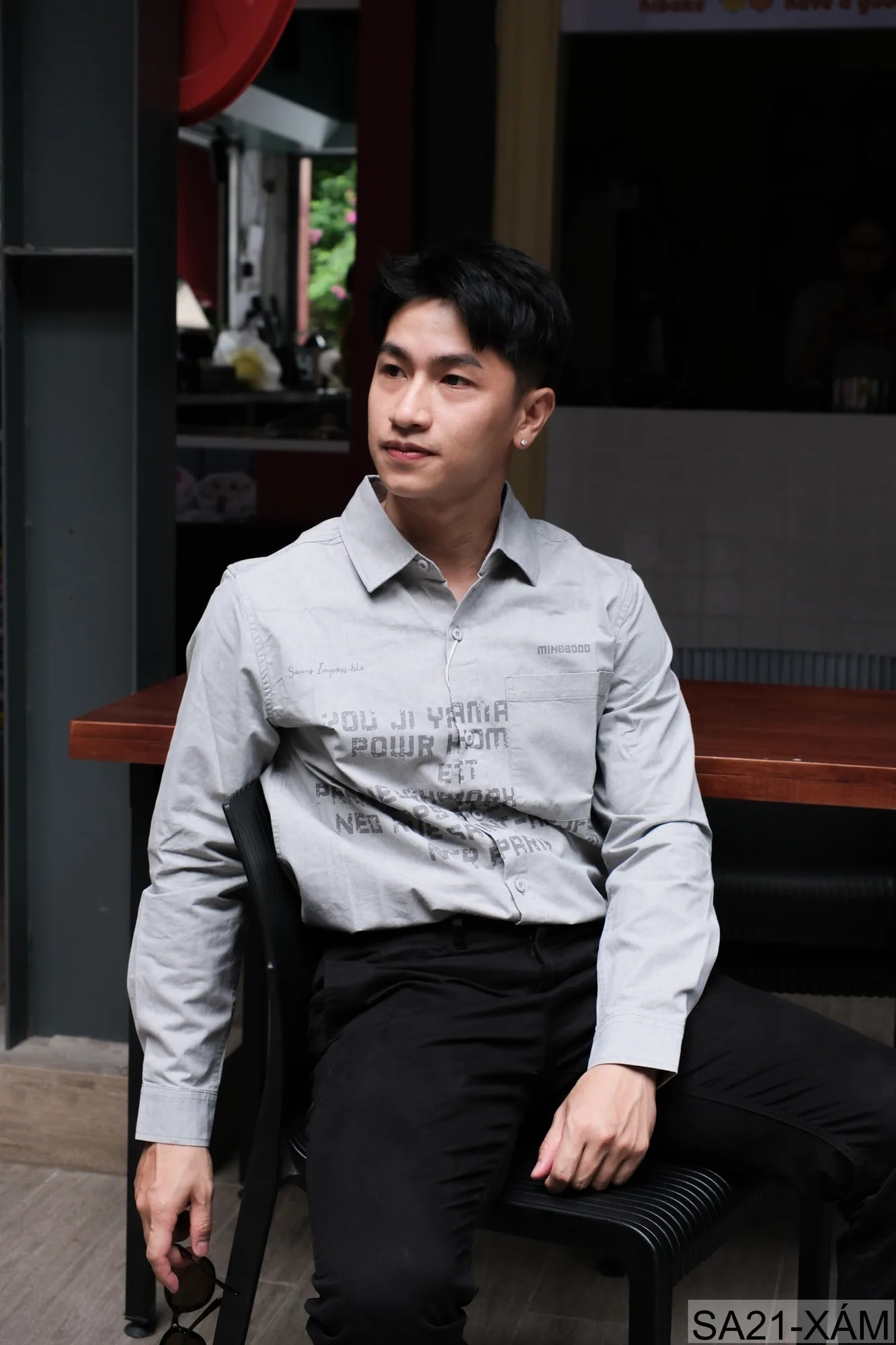 SA21 - Áo sơ mi nam dáng rộng phong cách Nhật Bản, cổ bẻ, tay dài, họa tiết chữ, chất cotton mềm mại - ảnh 3