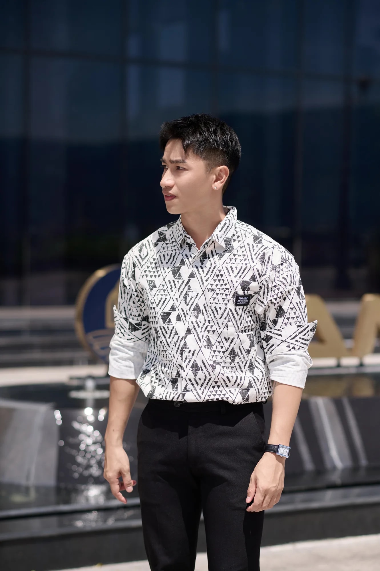 SA94 - Áo sơ mi nam dài tay họa tiết hình học phong cách Nhật Bản, chất cotton mềm mại, form rộng thoải mái - ảnh 6