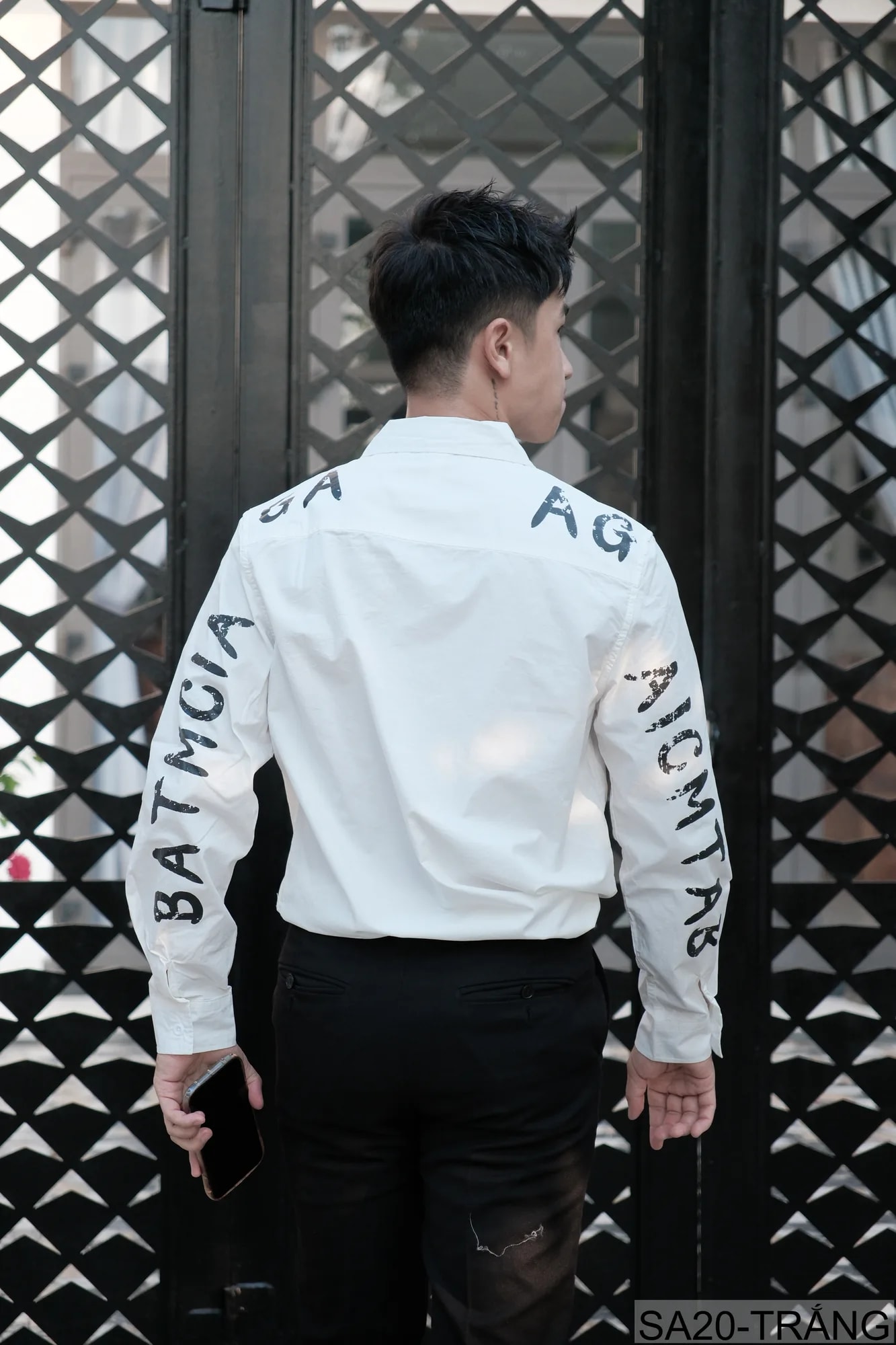 SA20 - Áo sơ mi nam tay dài in chữ BATMGA phong cách Hàn Quốc, chất cotton mềm mại, form rộng rãi - ảnh 3