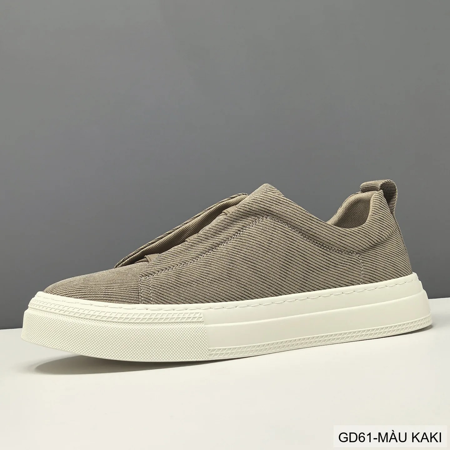 Màu kaki
